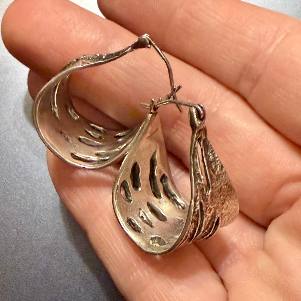 Signed Artisan Brutalist Silver Hoop Earrings - Picture 4 of 7
